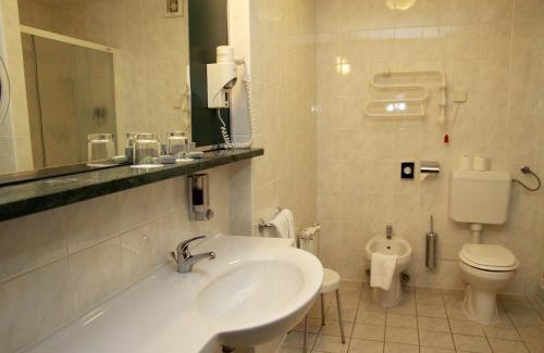 Strunjan Hotel | Hotel Svoboda - Terme Krka