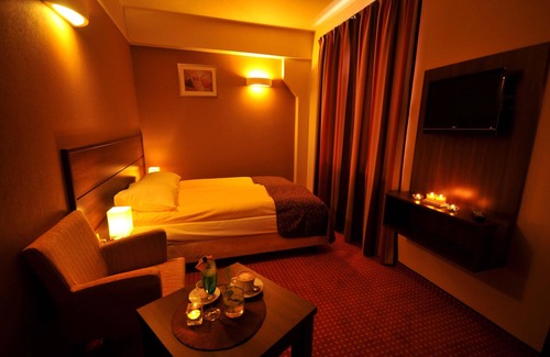 Kielce Hotel | Hotel Tęczowy Młyn