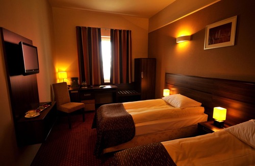 Kielce Hotel | Hotel Tęczowy Młyn