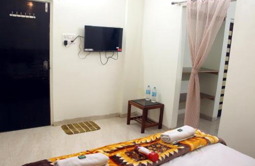 Daulatabad House | Hotel Taj Bi Plaza