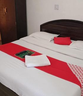Khirsu Hotel | Hotel Taj Himalaya
