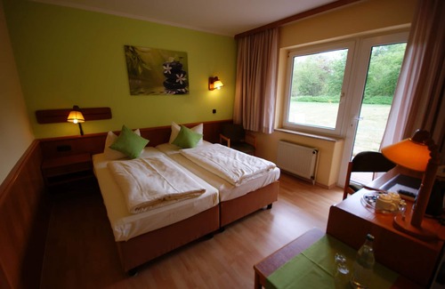 Bad Bramstedt Hotel | Hotel Tanneneck
