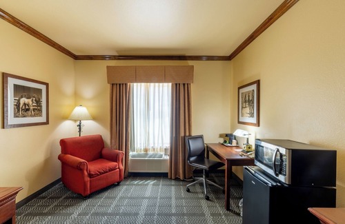 Hallettsville Hotel | Hotel Texas