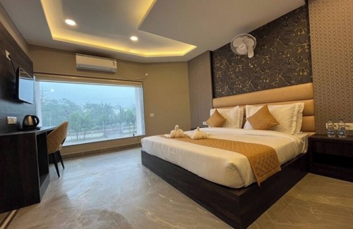 Singrauli Hotel | HOTEL THE GRAND AGASTYA