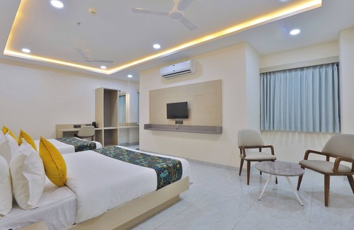 Ahmedabad Hotel | Hotel The Grand Radhey
