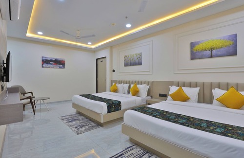 Ahmedabad Hotel | Hotel The Grand Radhey