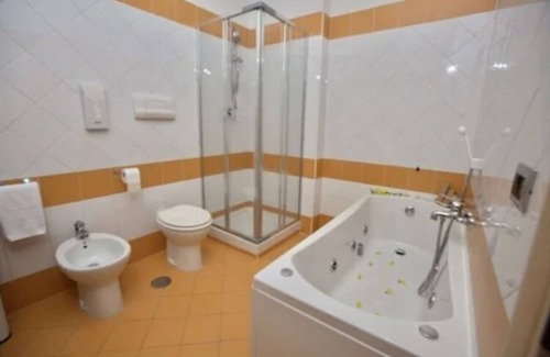 Pastorano Hotel | Hotel The Queen