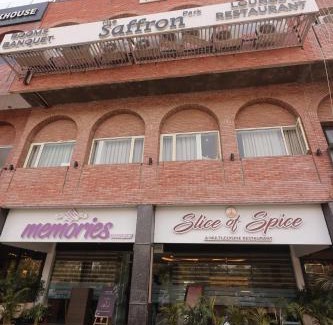 Panchkula Urban Estate Hotel | Hotel The Saffron Park