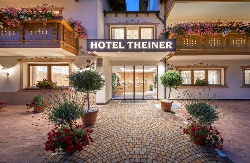 Curon Venosta Hotel | Hotel Theiner