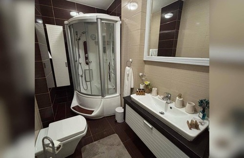 Prizren Hotel | Hotel Theranda