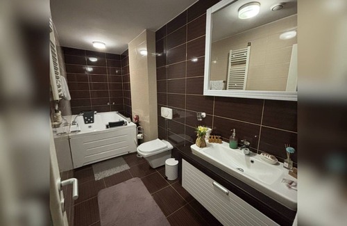 Prizren Hotel | Hotel Theranda