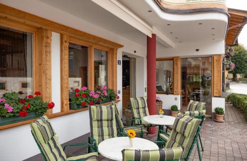 Sankt Johann in Tirol Hotel | Hotel Theresia Garni