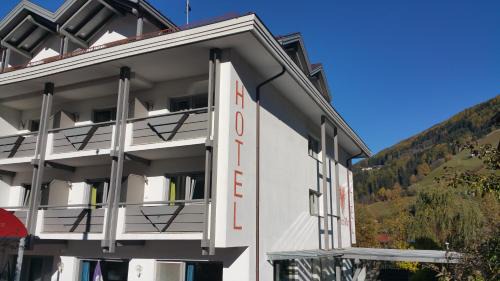 Lutago Hotel | Hotel Tiroler Adler