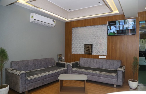 Palanpur Hotel | HOTEL TOP 4