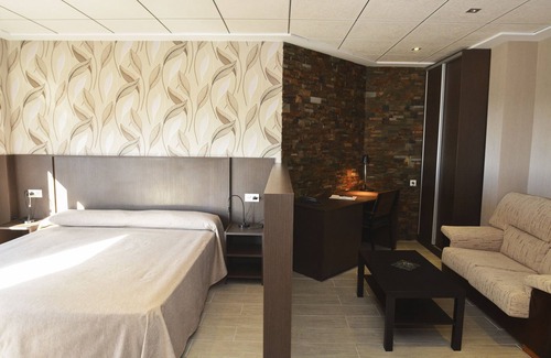 Punta Prima Hotel | Hotel Torrejoven