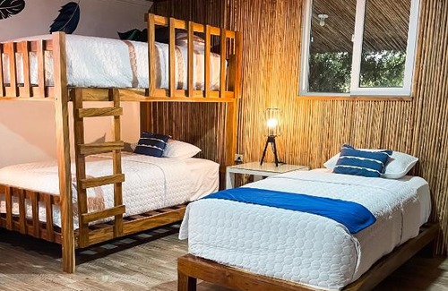 Costa Del Sol Hotel | Hotel Tortuga Village