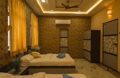 Girgaon Hotel | Hotel Tourister