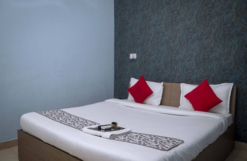 Beltola Hotel | Hotel Town and Country inn