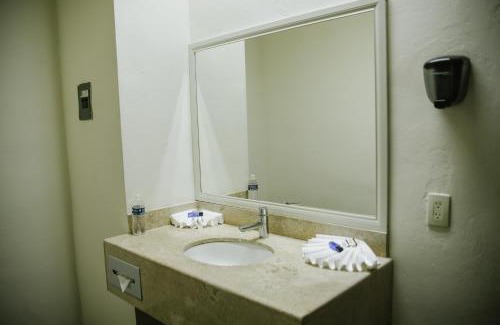 Ciudad Madero Hotel | Hotel Tres Soles