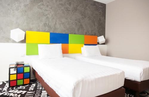 La Louviere Hotel | Hotel Tristar
