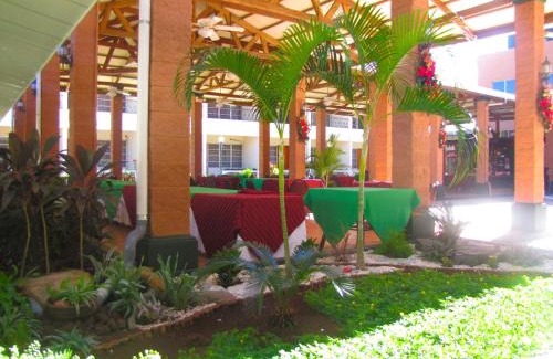 San Miguel Hotel | Hotel Tropico Inn