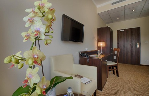Trzebnica Hotel | Hotel Trzebnica