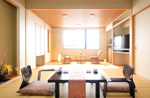 Yudanaka Shibu Onsen Hotel | Hotel Tsubakino