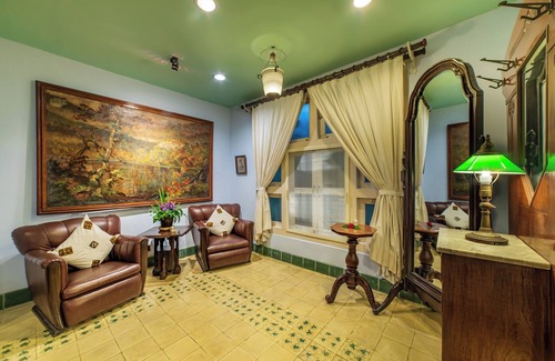 Blitar Hotel | Hotel Tugu Blitar