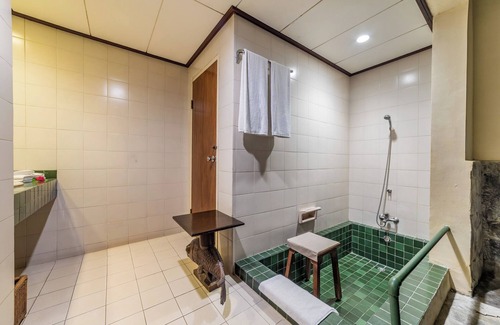 Blitar Hotel | Hotel Tugu Blitar