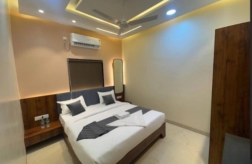 Ellora Hotel | Hotel Tulsi Inn
