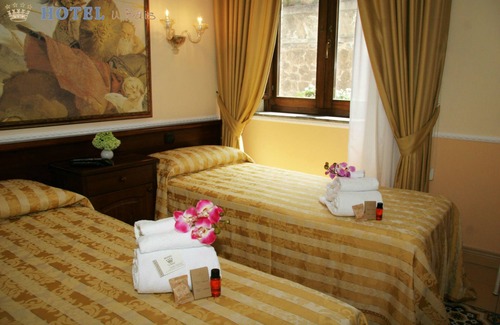 Scilla Hotel | Hotel U'Bais