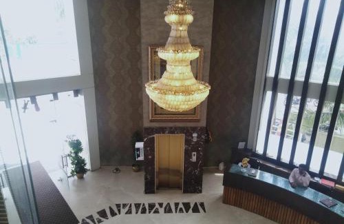 Ahmednagar Hotel | Hotel Udayanraje Palace