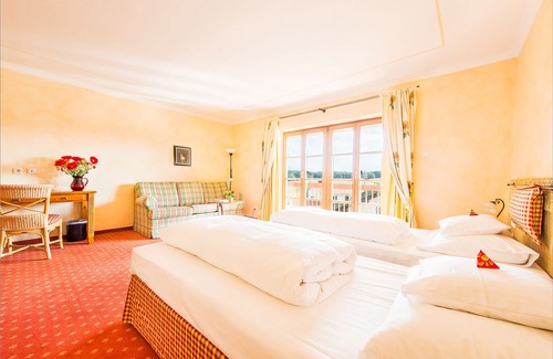 Großhartpenning Hotel | Hotel und Landgasthof Altwirt