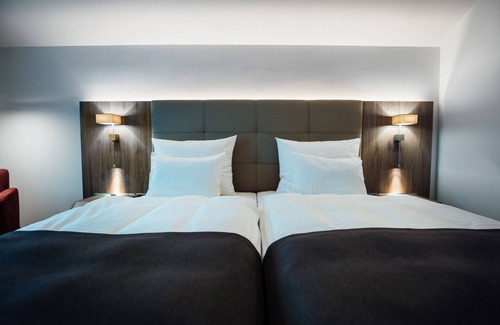 Oberhausen Hotel | Hotel und Restaurant Schmachtendorf