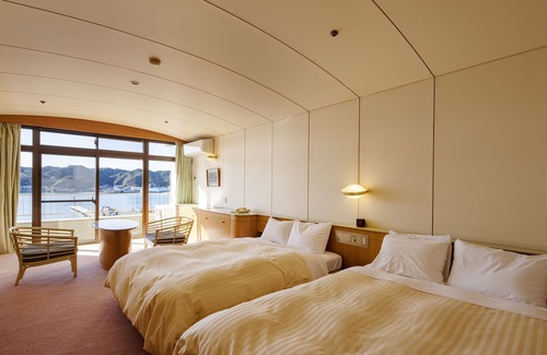 Katsuura House | Hotel Urashima