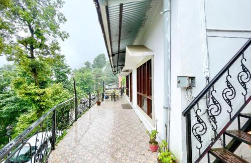 The Mall Road Hotel | HOTEL USHA PALACE ! MUSSOORIE होटल उषा पैलेस ஹோட்டல் உஷா பேலஸ் હોટેલ ઉષા પેલેસ ਹੋਟਲ ਊਸ਼ਾ ਪੈਲੇਸ near mall road hotel-with-mountain-view Spacious-Room-with-wi-fi-and-Parking-availability, best hotel in Mussoorie - 2