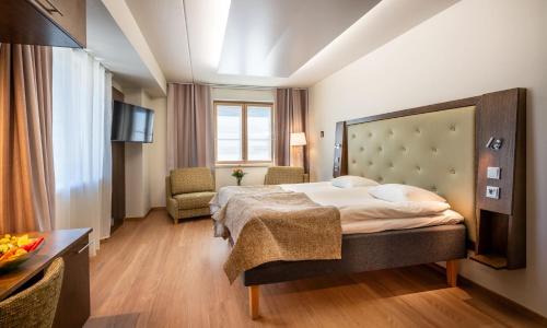 Kvevlax Hotel | Hotel Vallonia