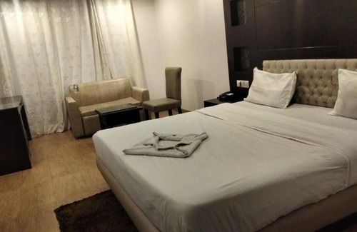 The Mall Road House | hotel value and spa