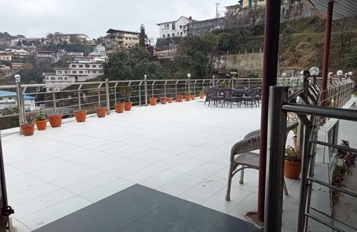 The Mall Road House | hotel value and spa