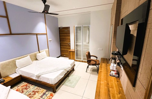 Wadhwan Hotel | Hotel Vandana Palace