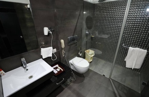 Guna Hotel | Hotel Varun