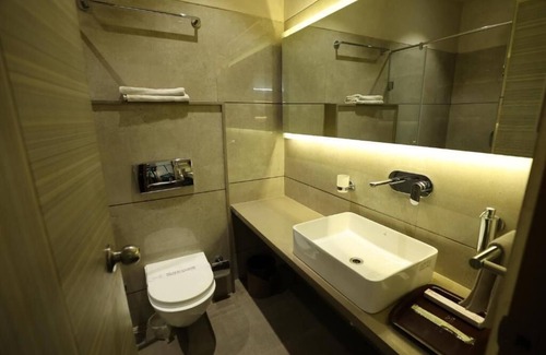Guna Hotel | Hotel Varun