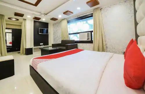 Jhansi Hotel | HOTEL VEER BHUMI PALACE