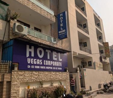 Sector 62 Hotel | Hotel Vegas Corporate Suites By Aura