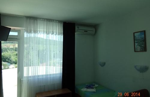 Kranevo Hotel | Hotel Veronika