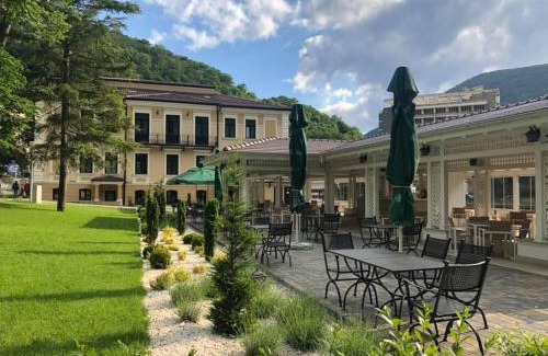 Baile Herculane Hotel | Hotel Versay