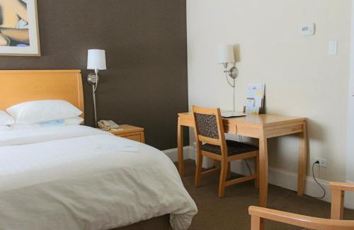 Lake View East Hotel | Hotel Versey Chicago Lincoln Park