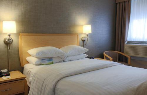 Lake View East Hotel | Hotel Versey Chicago Lincoln Park