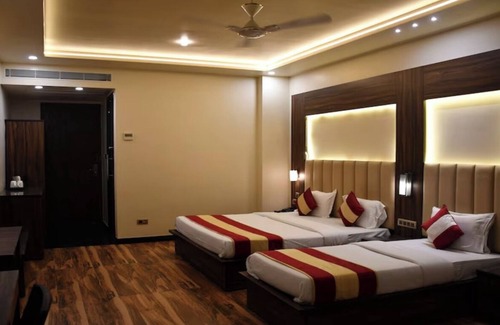 Kanpur Hotel | Hotel Vibharaj Palace