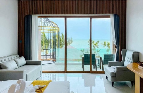 Khanom Hotel | Hotel Villa Aokhanom Beachfront